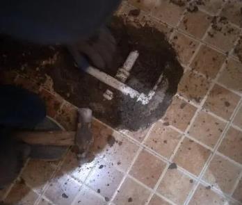 容城卫生间漏水维修公司为您分享下卫生间渗水如何处理及注意事项
