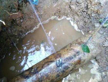 容城楼顶漏水维修公司分享下漏水检测的原理